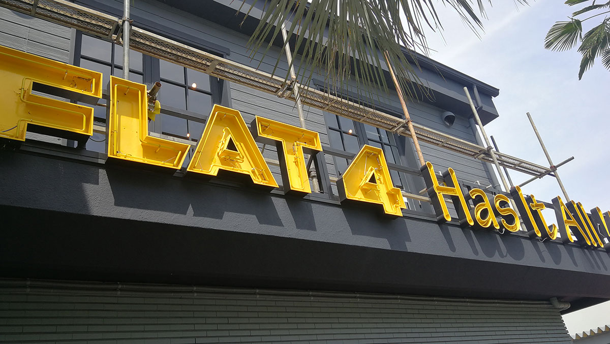 FLAT4 様 導入事例